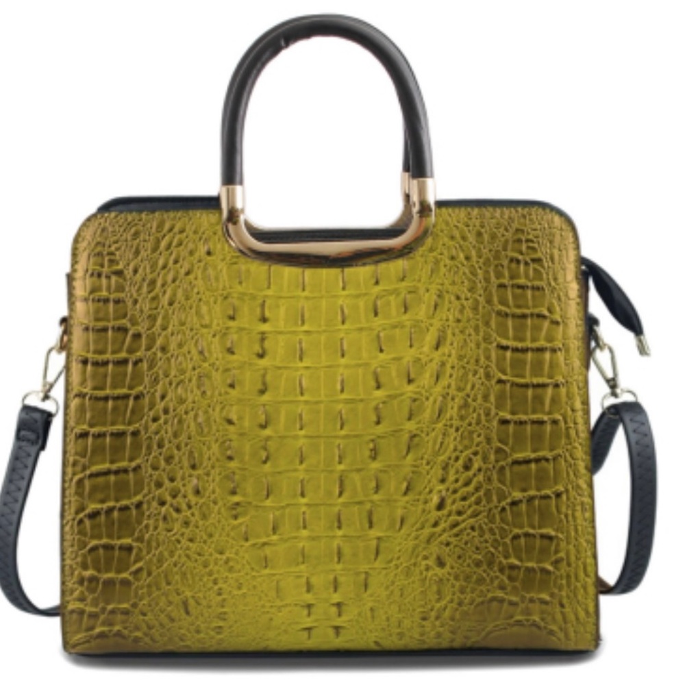 Faux Croc 🐊 Handbag